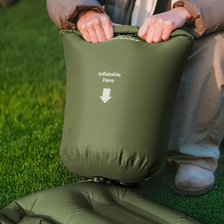 Коврик надувной односпальный с мешком для надувания Naturehike, зеленый CNK2550WS019