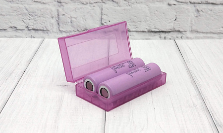 Бокс на 2 аккумулятора 18650 (красный)