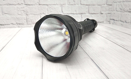 Фонарь Convoy L6 (CREE XHP70.2 N2-3A, 4250 Лм)