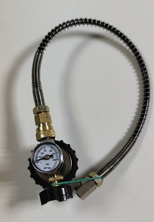 Заправочная станция поворотная с манометром. Шланг б/с (окончание мама G1/8)