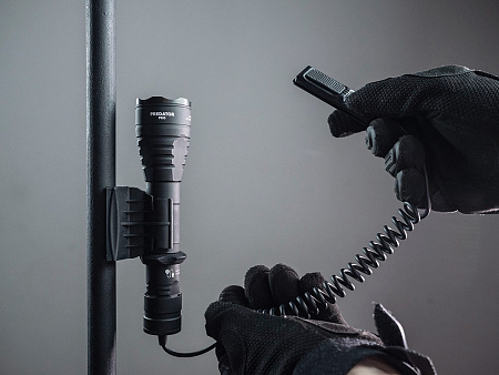 Фонарь с комплектом Armytek Predator Pro Magnet USB Extended Set белый